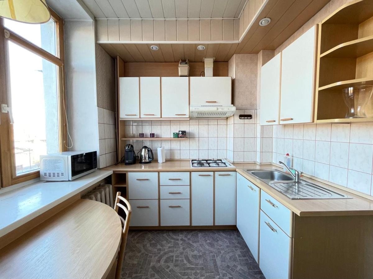 A Cozy Apartment With A Wonderful View Of The River In The Old Town Of Vilna Exterior foto